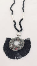Cargar imagen en el visor de la galería, Fan Hematite