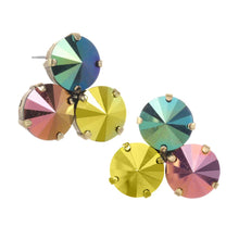 Cargar imagen en el visor de la galería, Studs Tova