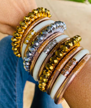 Cargar imagen en el visor de la galería, BuDhaGirl ~ TZUBBIE Gold