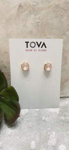 Studs Tova