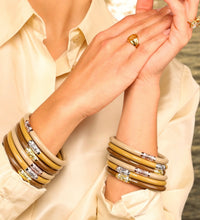 Cargar imagen en el visor de la galería, BuDhaGirl ~ Oro Three King (Set de 3)