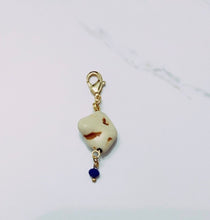 Cargar imagen en el visor de la galería, Charms