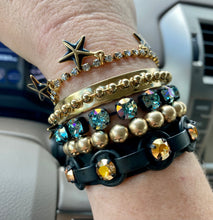 Cargar imagen en el visor de la galería, Georgianna and Kelly Cuff Tova