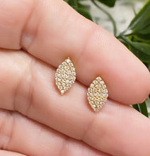 Cargar imagen en el visor de la galería, Studs Gold mix