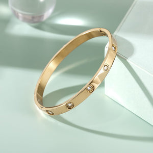 C Love bangles