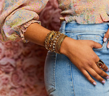 Cargar imagen en el visor de la galería, Georgianna and Kelly Cuff Tova