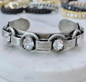 Georgianna and Kelly Cuff Tova