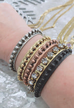 Cargar imagen en el visor de la galería, Georgianna and Kelly Cuff Tova