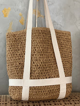 Cargar imagen en el visor de la galería, Del Mare Crochet Beach - Bag