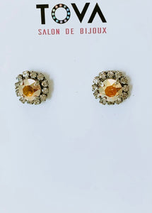 Studs Tova