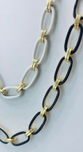 Cargar imagen en el visor de la galería, Amelia Reversible Necklace and bracelet Tova