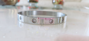 C Love bangles