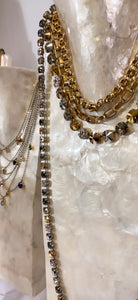 Vanessa Antique Tova