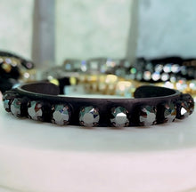 Cargar imagen en el visor de la galería, Georgianna and Kelly Cuff Tova