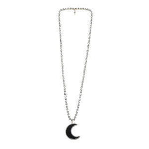 Esmeray Moon Tova