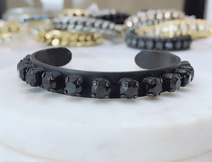 Georgianna and Kelly Cuff Tova